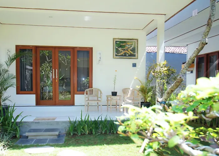 Riyuri * Canggu (Bali)